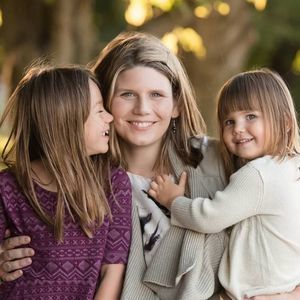 Meet your Posher, Christie